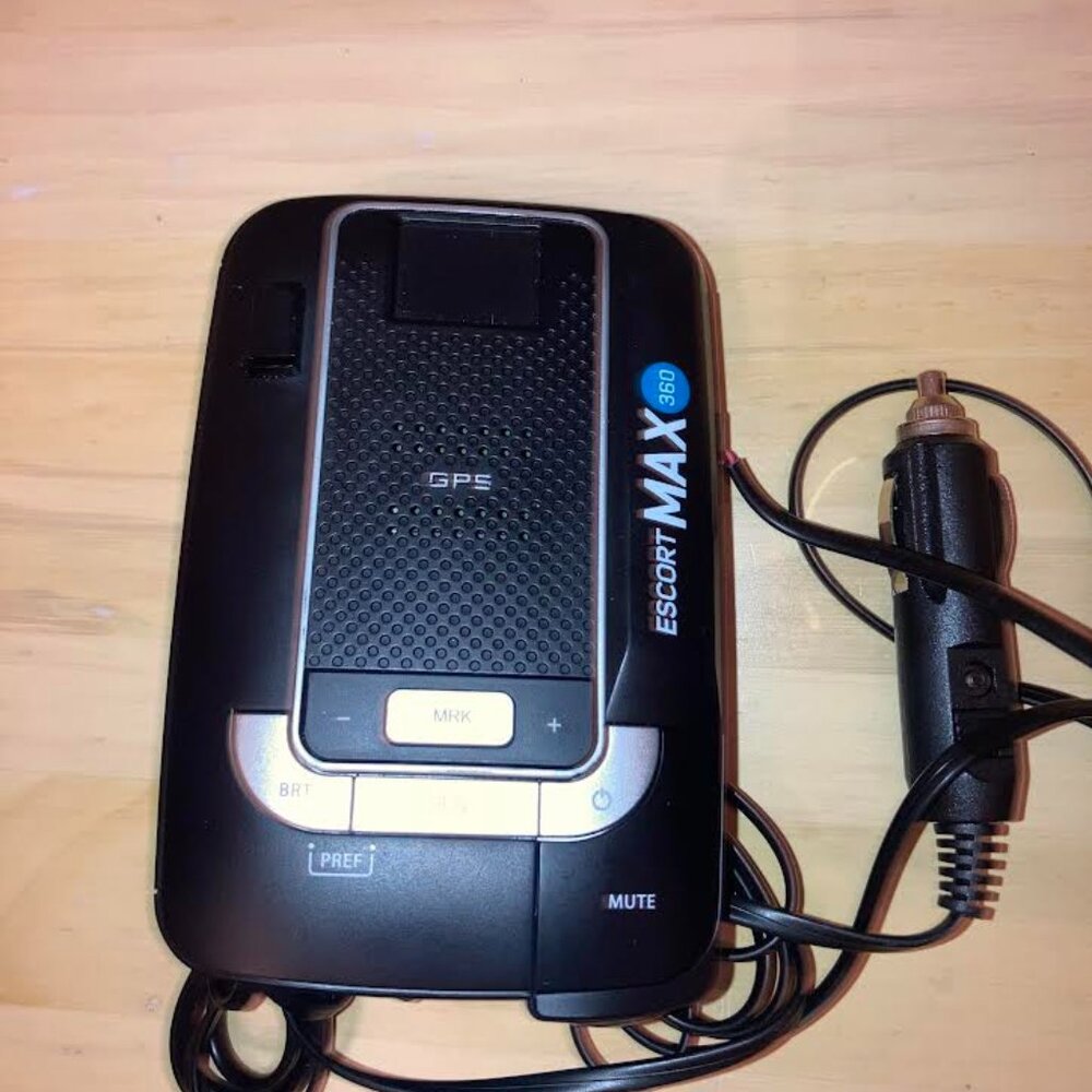 Escort Max 300